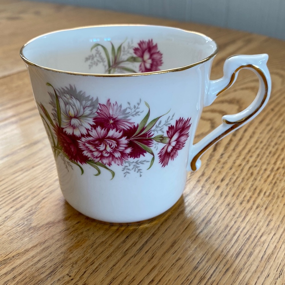Paragon Fine Bone China mug cup. Flower Featival
